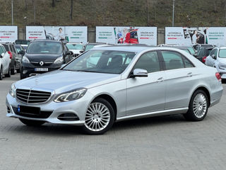 Mercedes E-Class foto 3