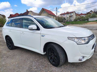 Mitsubishi Outlander foto 7