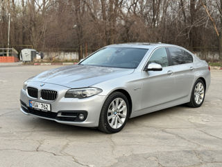 BMW 5 Series foto 2