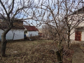 Vind teren cu casa in Chisinau 6 ari foto 5