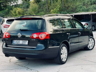 Volkswagen Passat foto 2