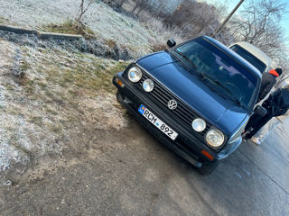 Volkswagen Golf foto 1