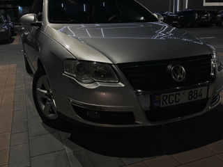 Volkswagen Passat foto 1