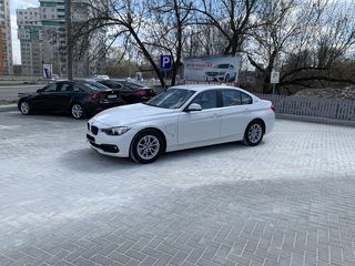 Chirie auto - rent car - аренда авто - bmw,mercedes,dacia,skoda,nissan,Audi,Hyndai,Porsche,Lexus foto 1