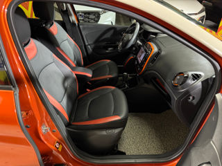 Renault Captur foto 14