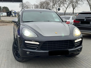 Porsche Cayenne foto 2