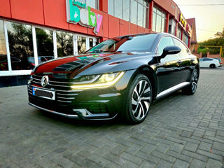 Volkswagen Arteon foto 2