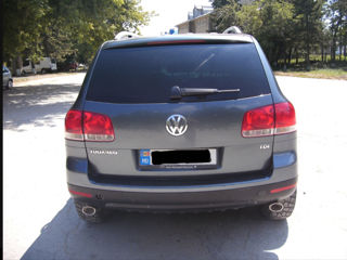 Volkswagen Touareg foto 4