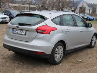 Ford Focus foto 4