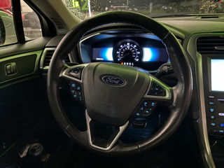 Ford Fusion foto 8