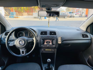 Volkswagen Polo foto 7