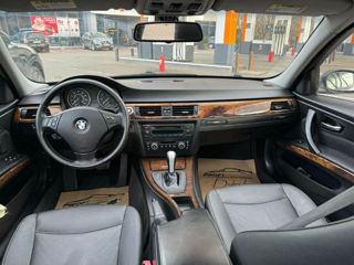 BMW 3 Series foto 4