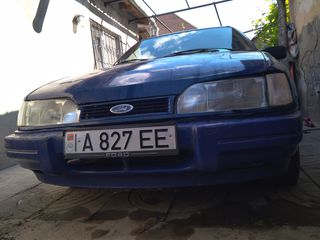 Ford Sierra foto 1