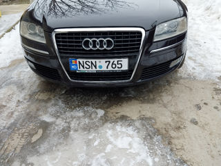 Audi A8 foto 7