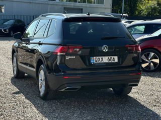 Volkswagen Tiguan foto 5