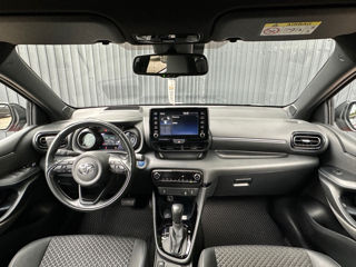Toyota Yaris foto 11