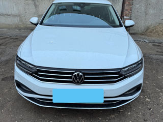 Volkswagen Passat foto 2