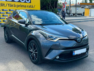 Toyota C-HR foto 3