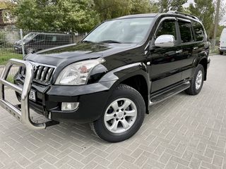 Toyota Land Cruiser Prado foto 4