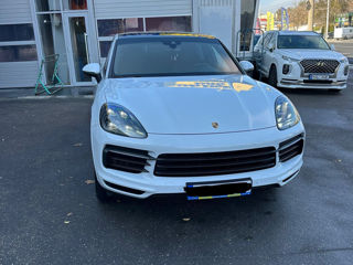 Porsche Cayenne Coupe