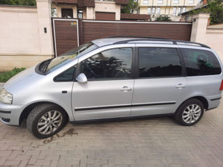 Volkswagen Sharan foto 3