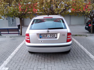 Skoda Fabia foto 7