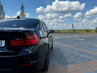 BMW 3 Series foto 6