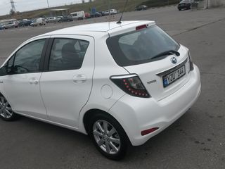 Toyota Yaris foto 7