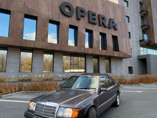 Mercedes Series (W124) foto 6