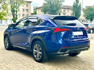 Lexus NX Series foto 4