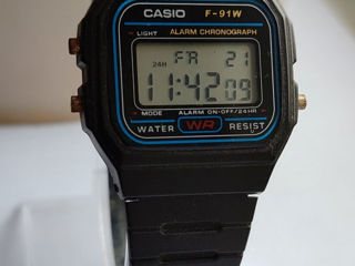 Часы Casio