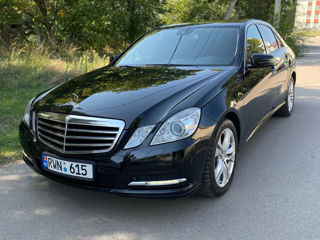 Mercedes E-Class фото 1