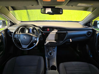 Toyota Auris foto 7