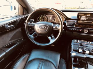 Audi A8 foto 8