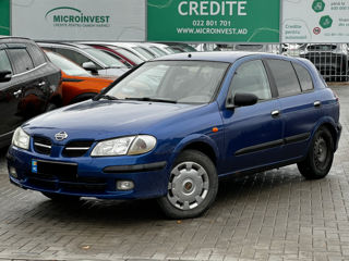 Nissan Almera foto 1