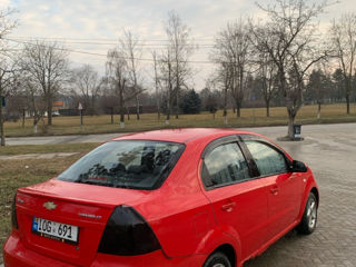 Chevrolet Aveo foto 5