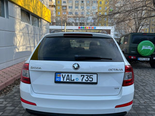 Skoda Octavia foto 4