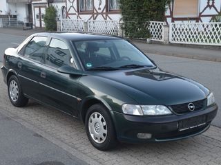 Opel Vectra foto 1