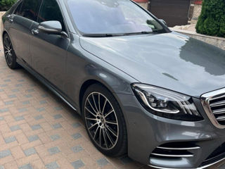 Mercedes S-Class foto 1