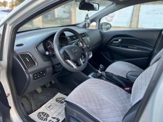 KIA Rio foto 11