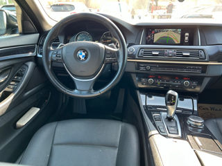 BMW 5 Series foto 8