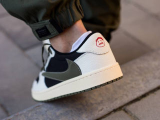 Nike Air Jordan 1 Retro Low OG 'Olive' Travis Scott Unisex foto 10