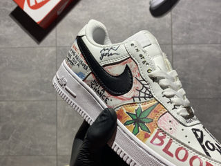 Nike Air Force 1 Low x Vlone Graffiti Harlem Unisex foto 3