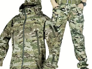 Теплый камуфляжный костюм SoftShell foto 0