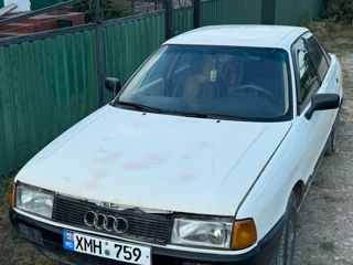 Audi 80