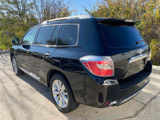 Toyota Highlander foto 3