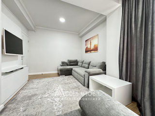 Apartament cu 2 camere, 65 m², Centru, Chișinău foto 2