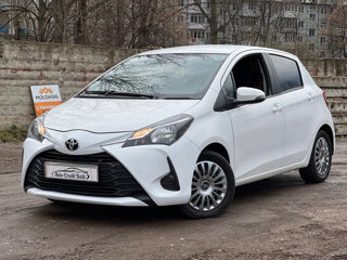 Toyota Yaris foto 1