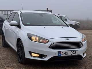 Ford Focus foto 2