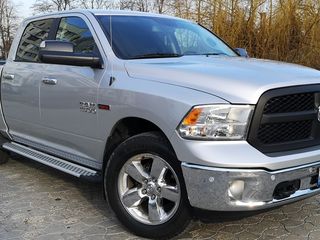 Dodge Ram foto 1